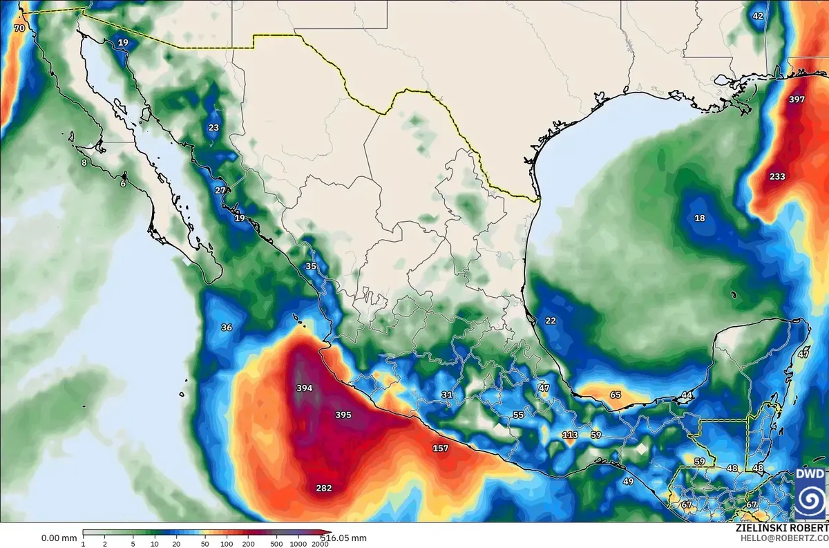 Lluvia de hasta 167 mm por día, con núcleo de lluvia extrema (≥ 100 mm) en México, domingo 11 de octubre de 2026. Modelo ICON