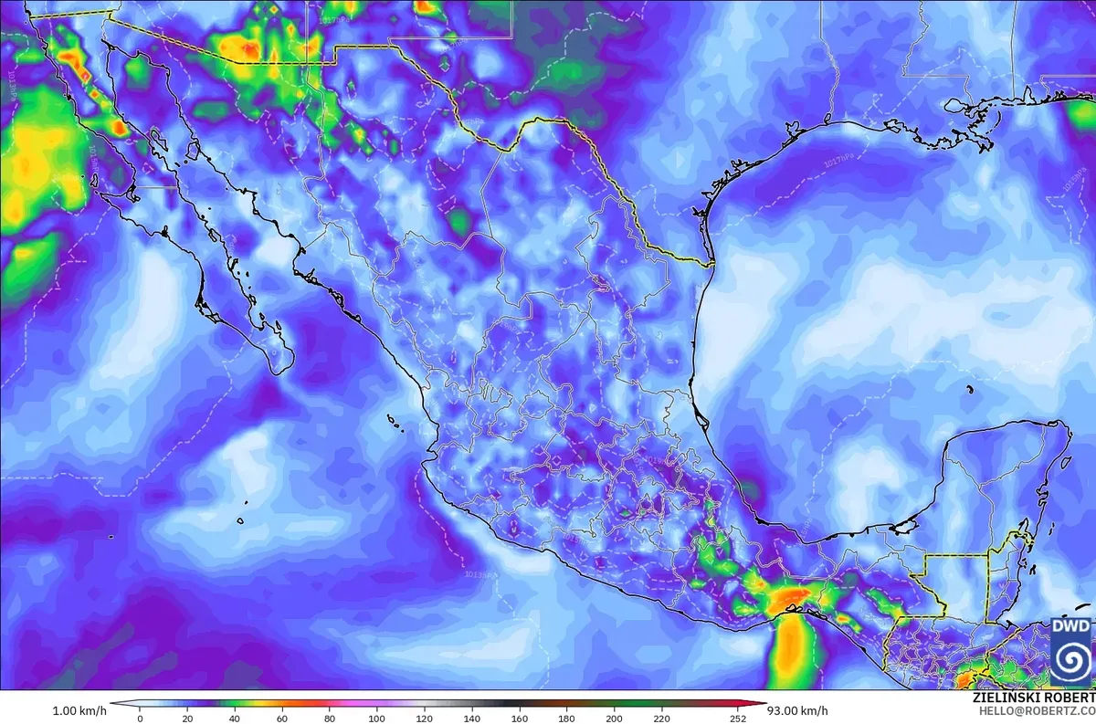 Rachas de hasta 59 km/h en México, domingo 1 de noviembre de 2026. Modelo ICON