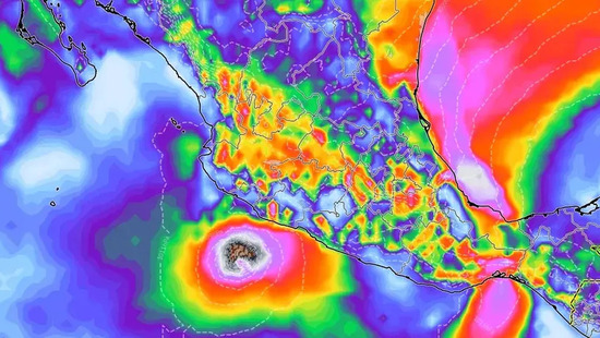 Las ráfagas alcanzarán 87 km/h el sábado. La lluvia fuerte empapará las montañas. Habrá calles inundadas.